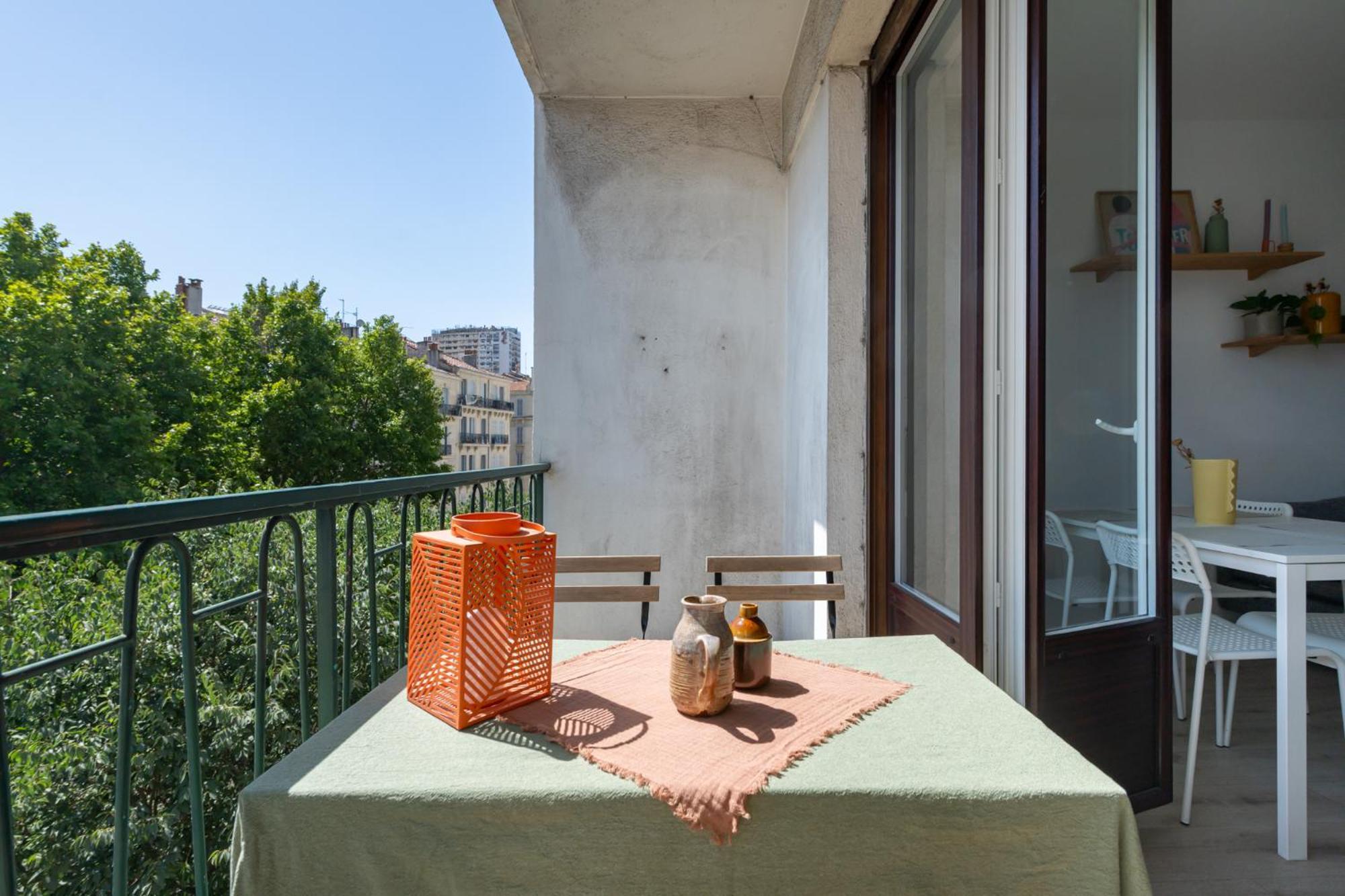 Logement 6 Personnes Marseille Exterior photo